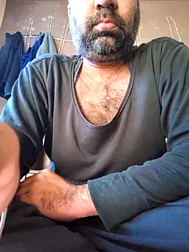 Snapshot of lund_lol chatting on December 2025 06:27:01 AM lund lol online show from December 2025 06:27:01 AM