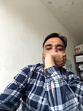 lund lol online show from March 2026 06:47:01 AM