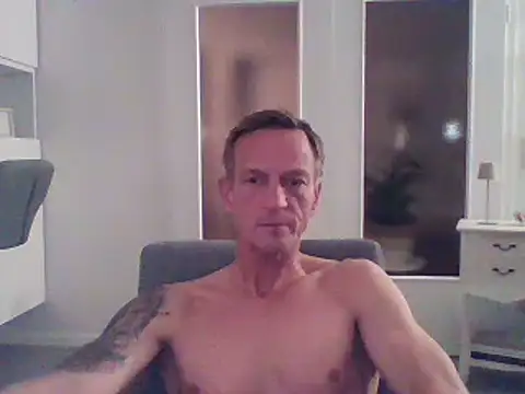 dirks71 online show from March 2025 06:12:02 PM