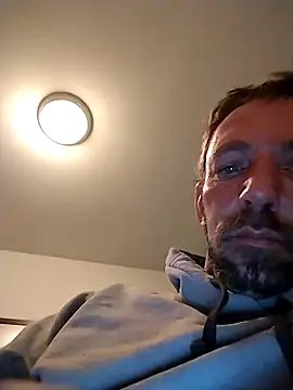 Treemandude online show from January 2026 12:36:02 AM