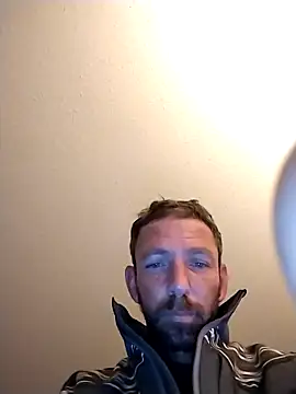 Treemandude online show from December 2025 01:28:02 AM