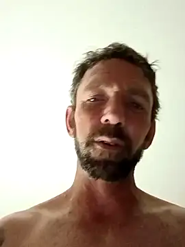 Treemandude online show from November 2025 08:18:02 AM