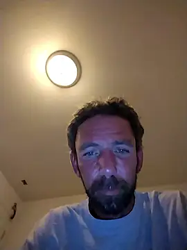 Treemandude online show from January 2026 01:42:02 AM