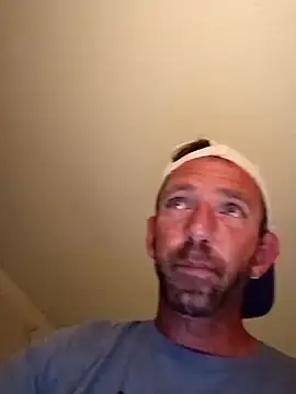 Treemandude online show from September 2025 03:23:01 AM