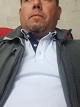 Manolete007x online show from February 2026 11:13:02 PM