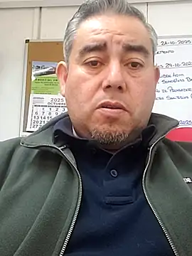 Manolete007x online show from October 2025 10:52:02 PM