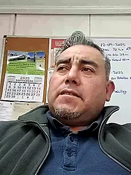 Manolete007x online show from September 2025 10:21:02 PM