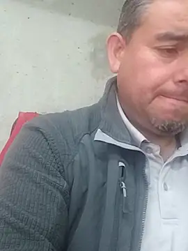 Manolete007x online show from February 2026 10:38:01 PM