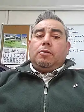 Manolete007x online show from October 2025 10:10:02 PM