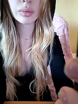 Elza kom online show from October 2025 02:45:01 AM