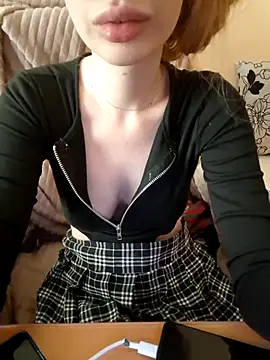 Elza kom online show from December 2025 06:27:01 AM