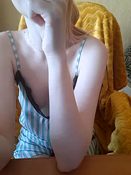 Elza kom online show from February 2026 04:01:01 AM