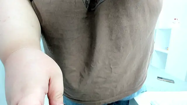 Snapshot of Nadine_asian chatting on February 2026 02:55:02 AM Nadine asian online show from February 2026 02:55:02 AM