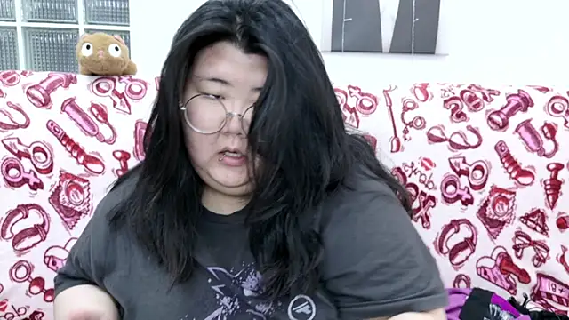 Nadine asian online show from April 2026 08:32:02 AM