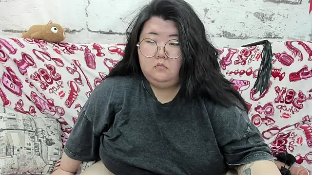 Snapshot of Nadine_asian chatting on July 2026 03:23:01 AM Nadine asian online show from July 2026 03:23:01 AM
