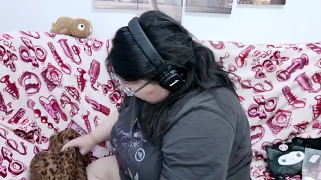 Snapshot of Nadine_asian chatting on February 2026 04:01:02 AM Nadine asian online show from February 2026 04:01:02 AM