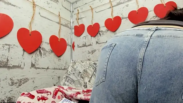 Snapshot of Nadine_asian chatting on February 2026 03:57:02 AM Nadine asian online show from February 2026 03:57:02 AM