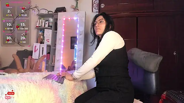 Snapshot of Rapunzeell_ chatting on March 2026 11:28:01 PM Rapunzeell online show from March 2026 11:28:01 PM