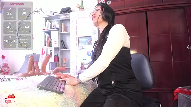 Snapshot of Rapunzeell_ chatting on April 2026 08:39:01 PM Rapunzeell online show from April 2026 08:39:01 PM