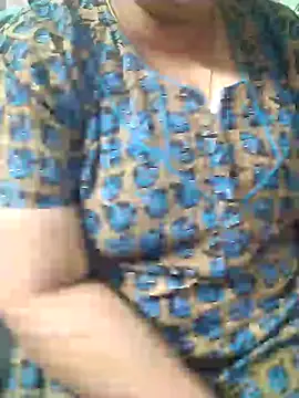 Snapshot of Omana-kutty chatting on January 2025 03:25:02 PM Omana-kutty online show from January 2025 03:25:02 PM