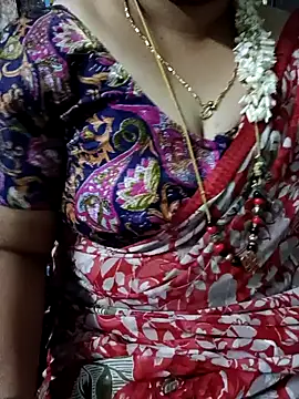 Snapshot of Omana-kutty chatting on February 2025 04:58:02 PM Omana-kutty online show from February 2025 04:58:02 PM