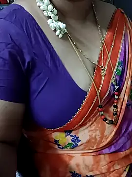 Snapshot of Omana-kutty chatting on February 2025 02:09:02 PM Omana-kutty online show from February 2025 02:09:02 PM