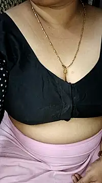 Snapshot of Omana-kutty chatting on March 2025 06:44:02 PM Omana-kutty online show from March 2025 06:44:02 PM