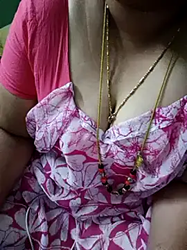 Snapshot of Omana-kutty chatting on February 2025 07:44:01 AM Omana-kutty online show from February 2025 07:44:01 AM