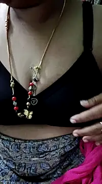 Snapshot of Omana-kutty chatting on March 2025 12:56:02 PM Omana-kutty online show from March 2025 12:56:02 PM