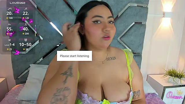 Snapshot of LucciaPorter chatting on July 2026 02:03:02 PM LucciaPorter online show from July 2026 02:03:02 PM