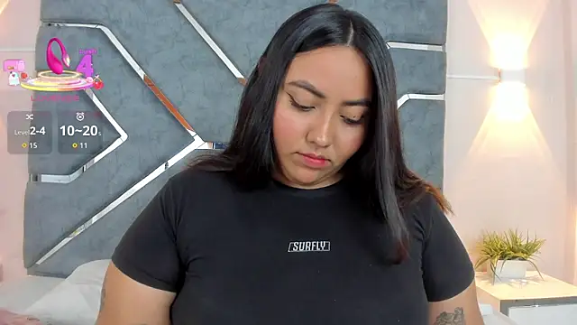 LucciaPorter online show from January 2026 08:23:01 PM