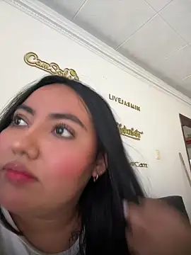 LucciaPorter online show from February 2026 02:17:02 PM