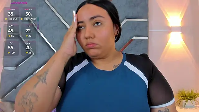 LucciaPorter online show from March 2026 02:40:02 PM