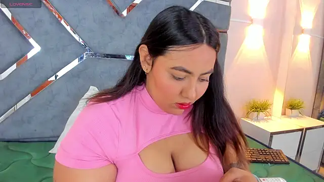 LucciaPorter online show from March 2026 01:44:01 PM