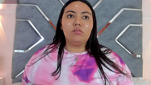 LucciaPorter online show from March 2026 02:02:01 PM