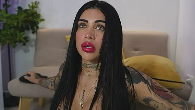 Sofhia cruz online show from May 2026 07:33:01 PM