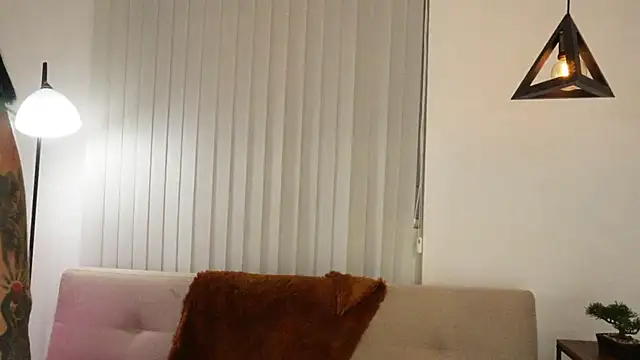 Sofhia cruz online show from November 2025 11:27:01 PM