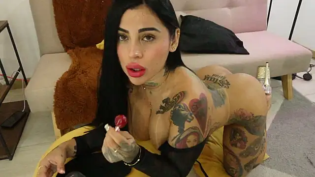 Sofhia cruz online show from November 2025 11:59:02 PM