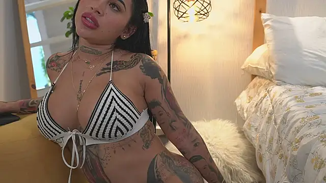 Sofhia cruz online show from May 2026 09:01:02 PM