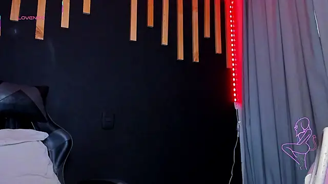 izyzys baker online show from February 2026 07:27:01 PM