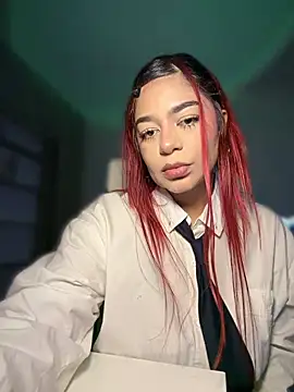 RavenM8 online show from February 2026 12:55:01 AM