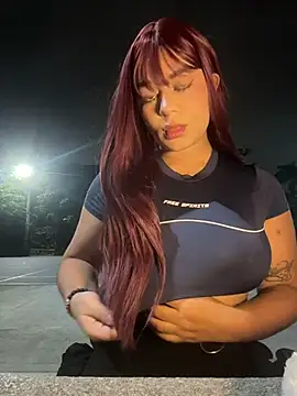 RavenM8 online show from October 2025 01:49:01 AM