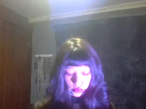 Snapshot of Fo0xybby chatting on May 2026 11:47:02 PM Fo0xybby online show from May 2026 11:47:02 PM