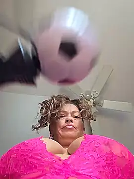 Snapshot of Erotic_and_Exotic chatting on June 2026 08:26:02 PM Erotic and Exotic online show from June 2026 08:26:02 PM