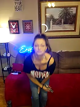 Snapshot of Erotic_and_Exotic chatting on January 2025 07:00:01 AM Erotic and Exotic online show from January 2025 07:00:01 AM