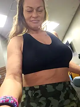 Snapshot of Erotic_and_Exotic chatting on February 2025 06:26:02 PM Erotic and Exotic online show from February 2025 06:26:02 PM