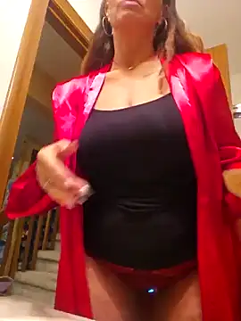 Snapshot of Erotic_and_Exotic chatting on October 2025 11:57:02 AM Erotic and Exotic online show from October 2025 11:57:02 AM