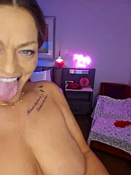 Snapshot of Erotic_and_Exotic chatting on February 2025 07:13:02 AM Erotic and Exotic online show from February 2025 07:13:02 AM