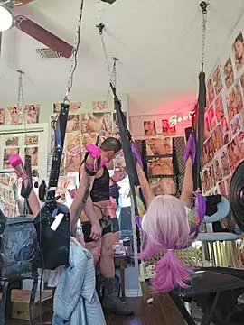 luvs2cumm69 online show from March 2026 04:19:02 PM