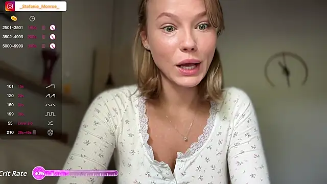  Stefanie Collins  online show from December 2025 02:05:02 AM